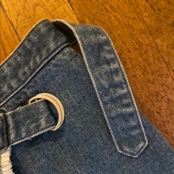 Club Monaco sz 00 denim asymetrical skirt - Picture 6 of 6